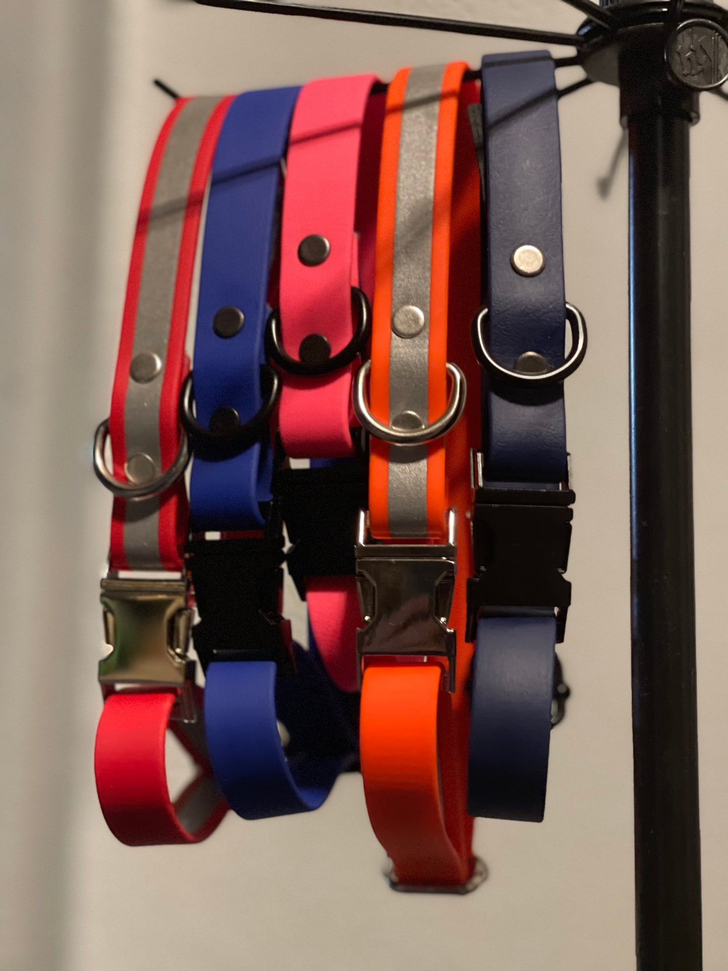 S - Rainbow Hardware - Collar